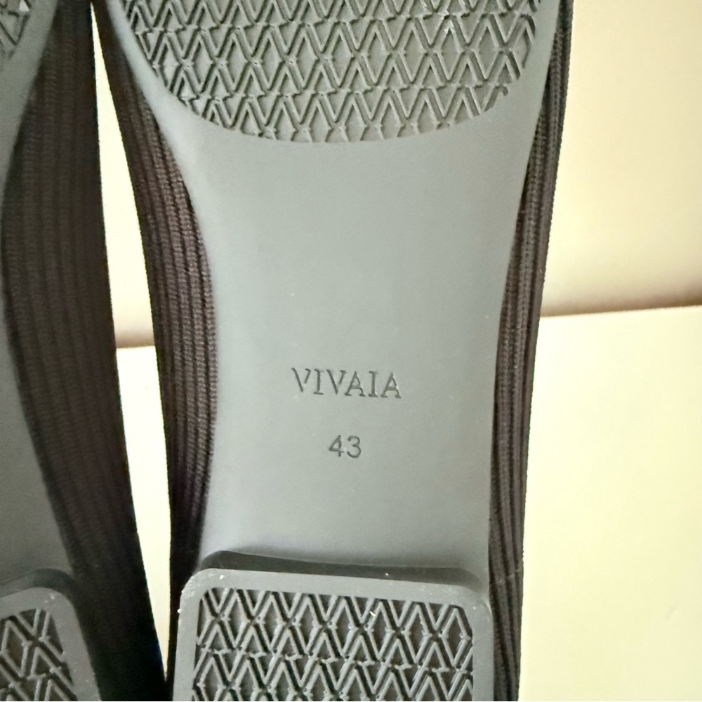 Vivaia Womens Margot 2.0 Square Toe V-Cut Flats Black Knit Size US 11 EU 43 - Picture 6 of 11
